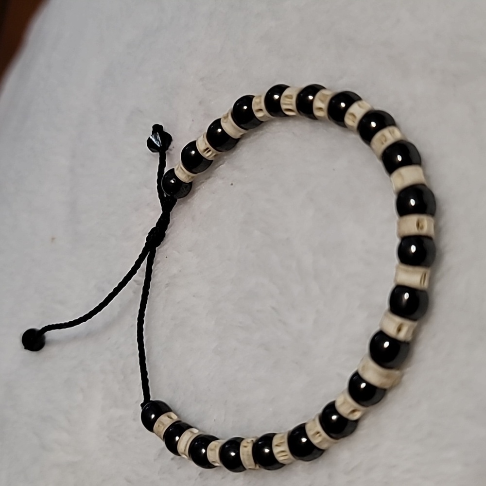 Beaded Frienship style bracelet (14)